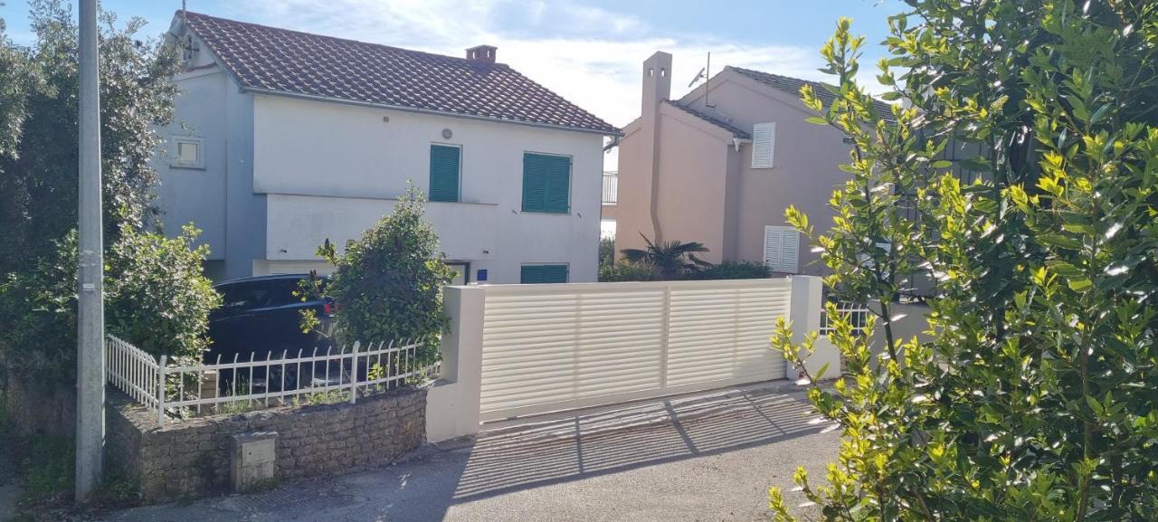 Apartment Palatisa Kožino エクステリア 写真
