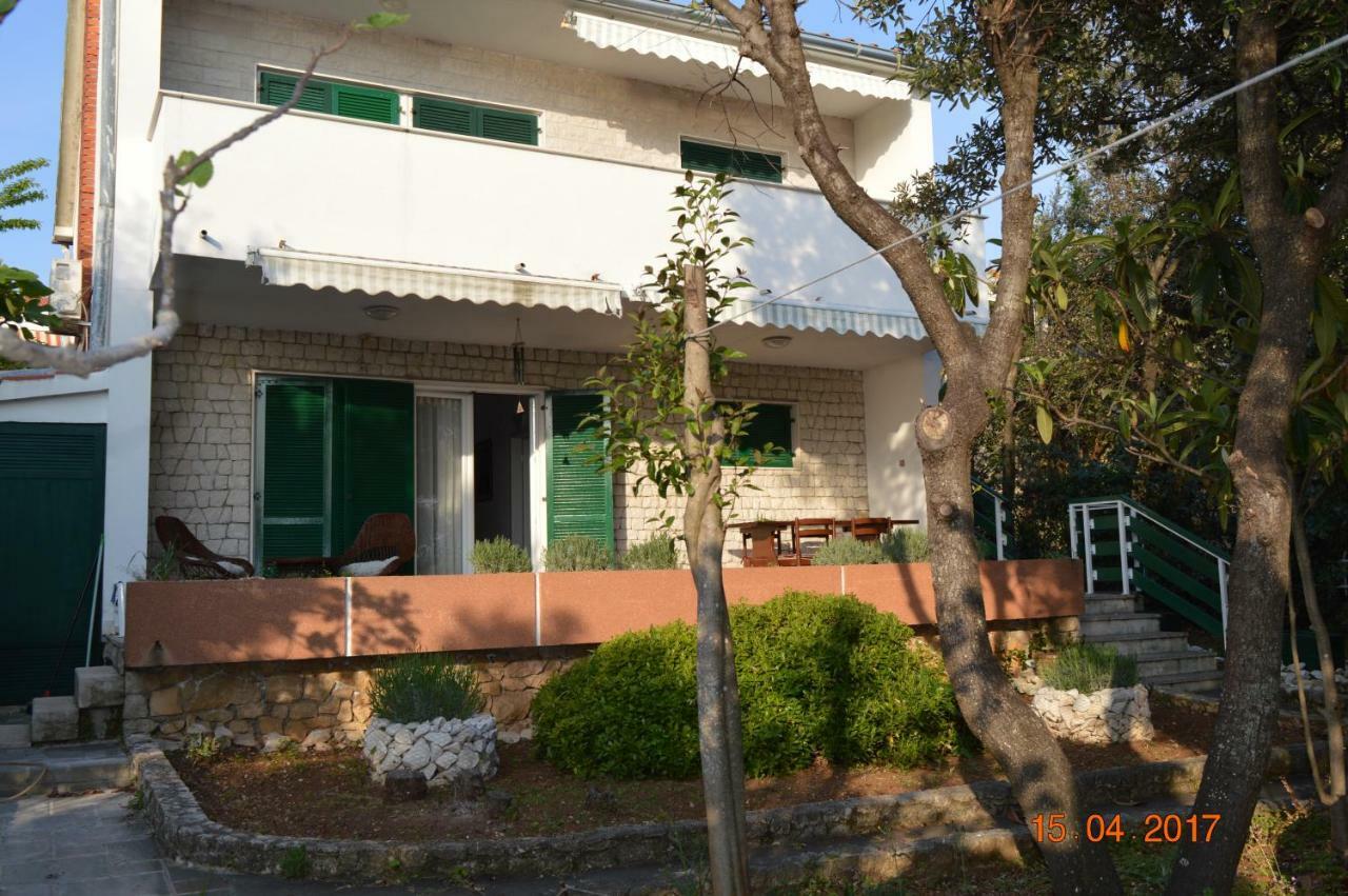 Apartment Palatisa Kožino エクステリア 写真
